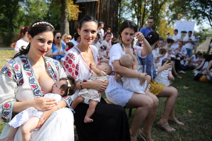 Over  women started breastfeeding in public at a Romanian Museum daf