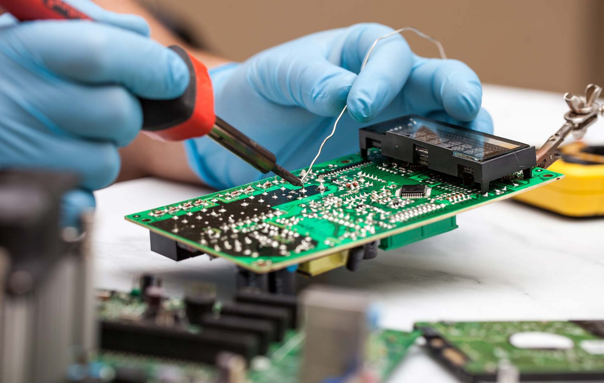 What Is Soldering? Three Types Of Soldering Methods