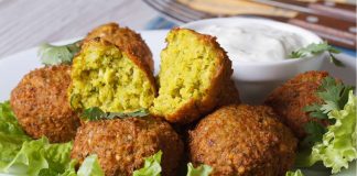What is Falafel? Ground Chick Peas, Beans Used to Make Tasty Fried Nuggets & Patties
