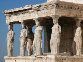 Athenes Acropole Caryatides scaled